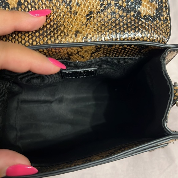 Urban outfitters brown snake print purse - Picture 3 of 3